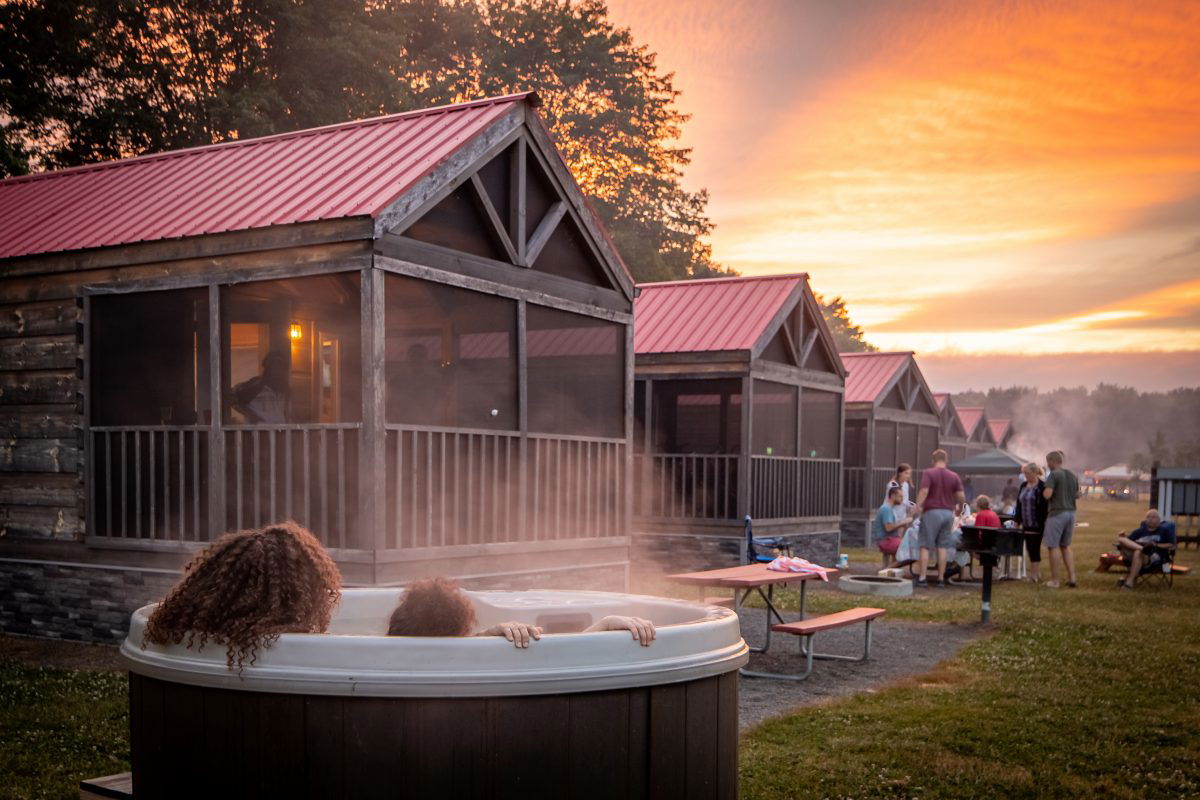 Luxury Glamping cabins with private hot tub at Gardiner