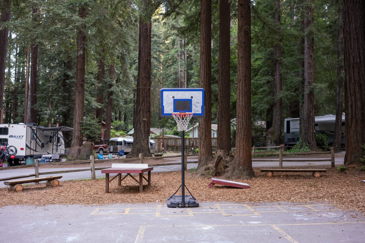 The basketball play area at the Santa Cruz Redwoods RV Resort in Felton, CA.