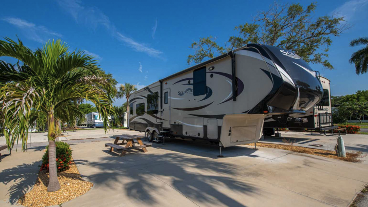 An RV site at Groves RV Resort in Fort Myers, Florida