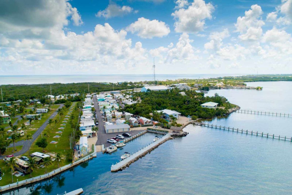 The coastline at Sun Outdoors Marathon, a popular destination for fishing with kids. 