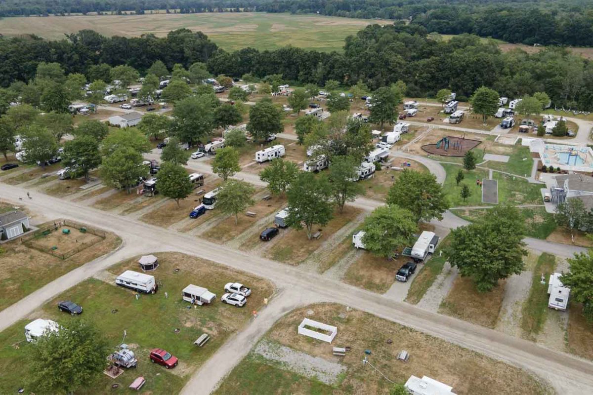 An aerial shot of the campground sites at Sun Outdoors Mystic, a great location for New England leaf peeping. 