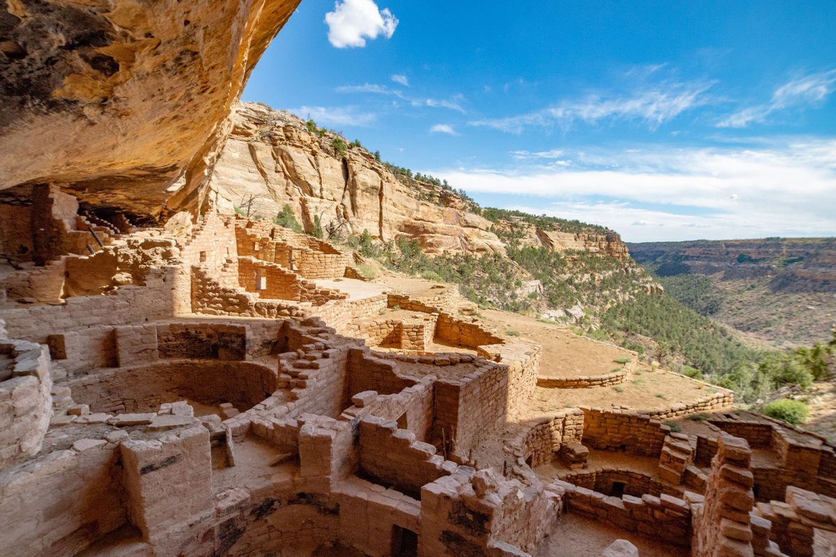 cliff dwellings in the Mesa Verde National Park