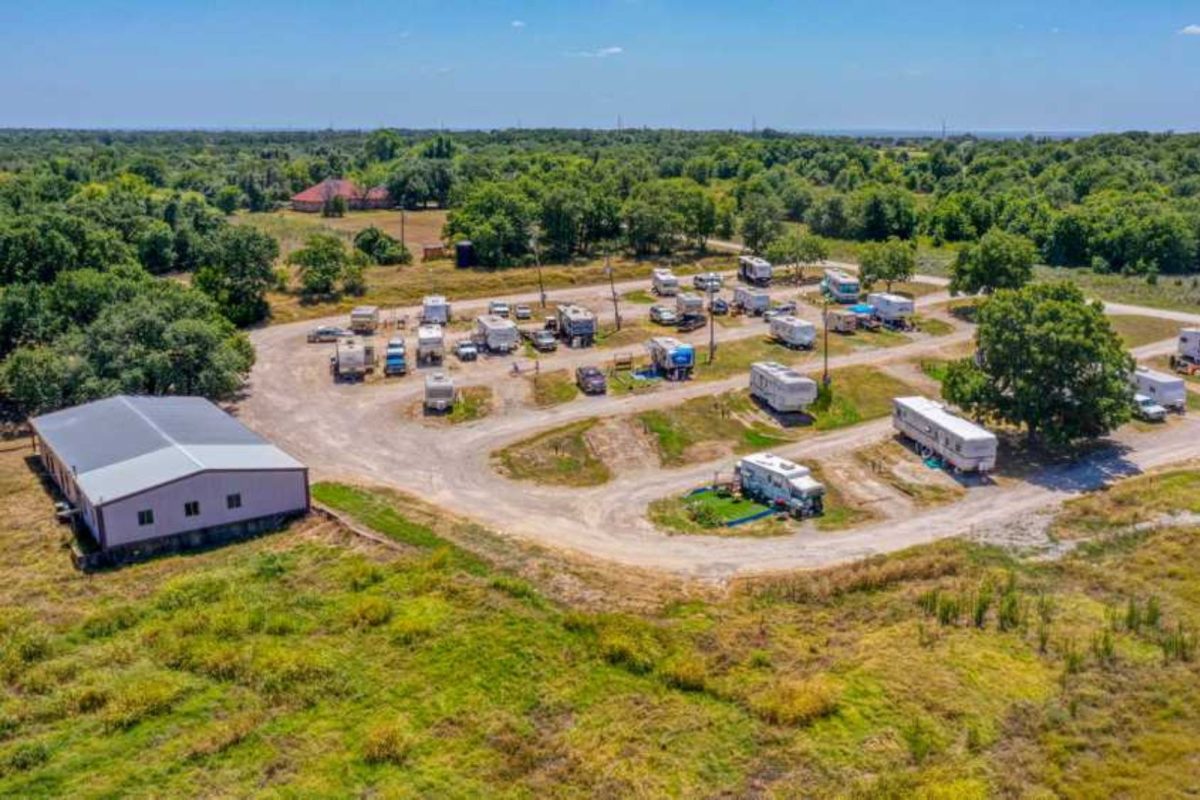 aerial view of Fort Worth campground with RVs and lodge