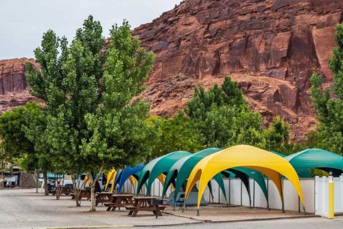 colorful tent coverings at campground Sun Outdoors Arches Gateway