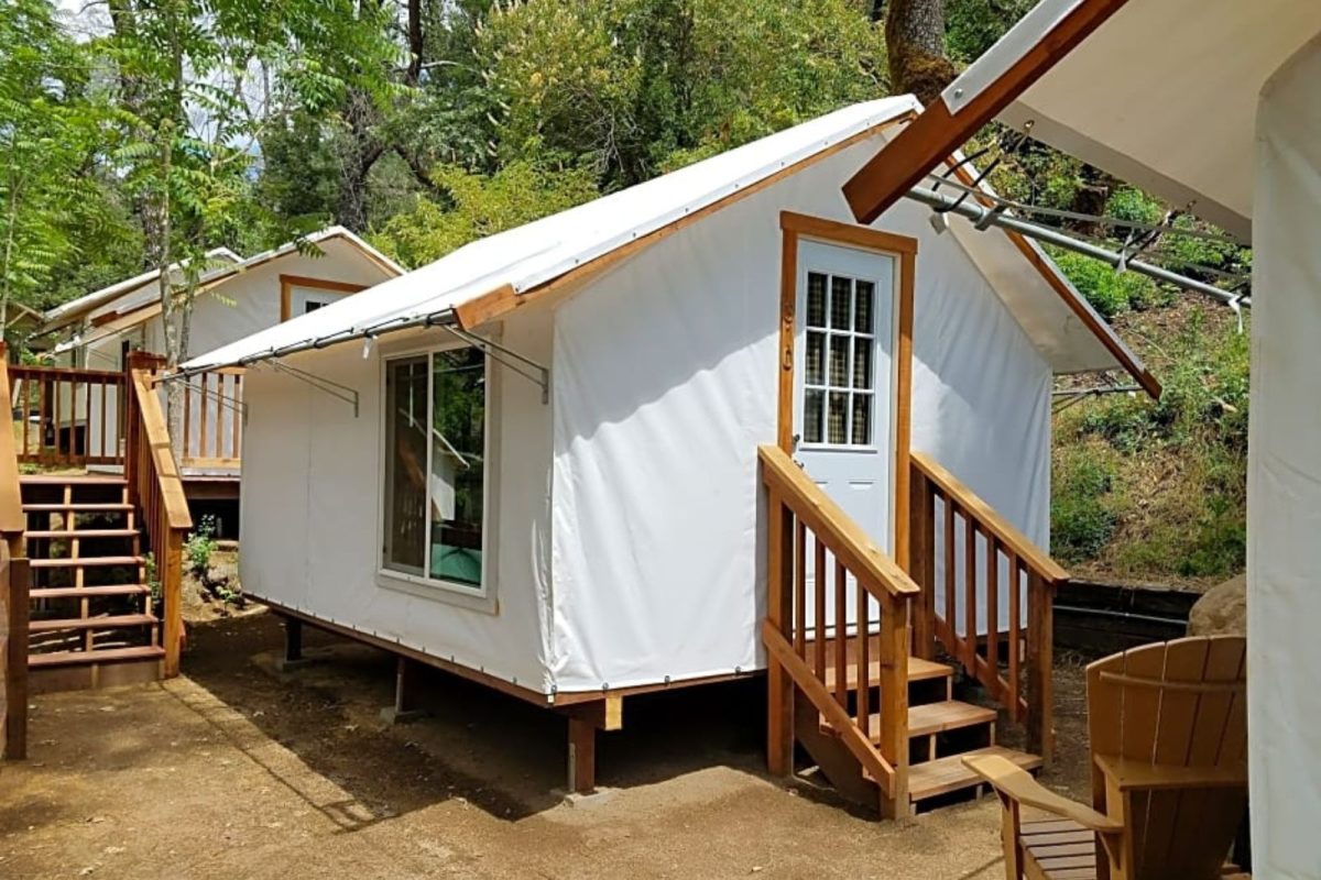 tent cabin at Indian Flat RV Park