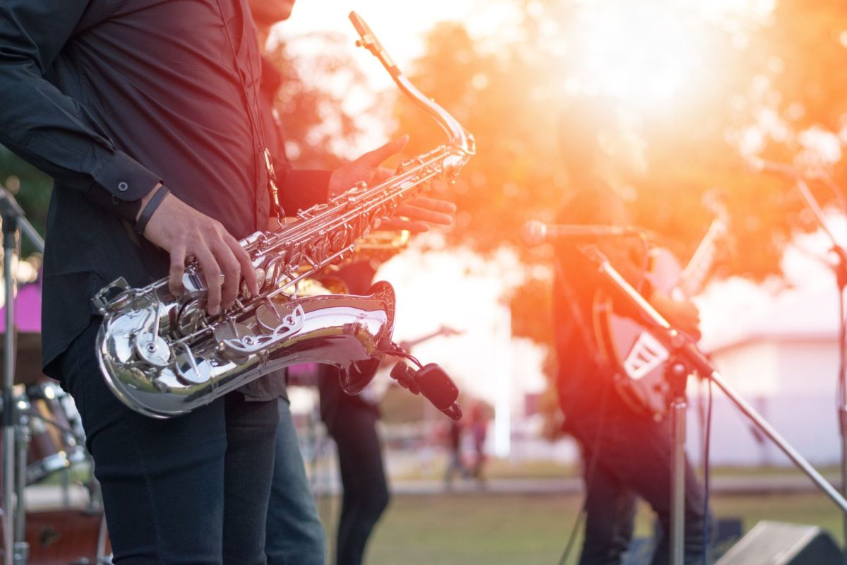 band playing saxophone and jazz on stage