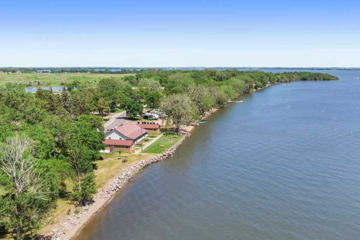 Memorial Park Campground on the waterfront