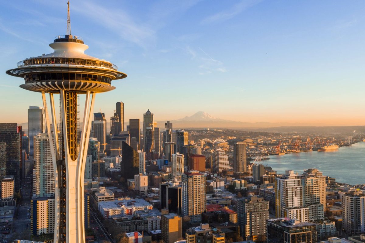 view of Space Needle and city skyline of Seattle, start/end of Pacific Coast Highway itinerary