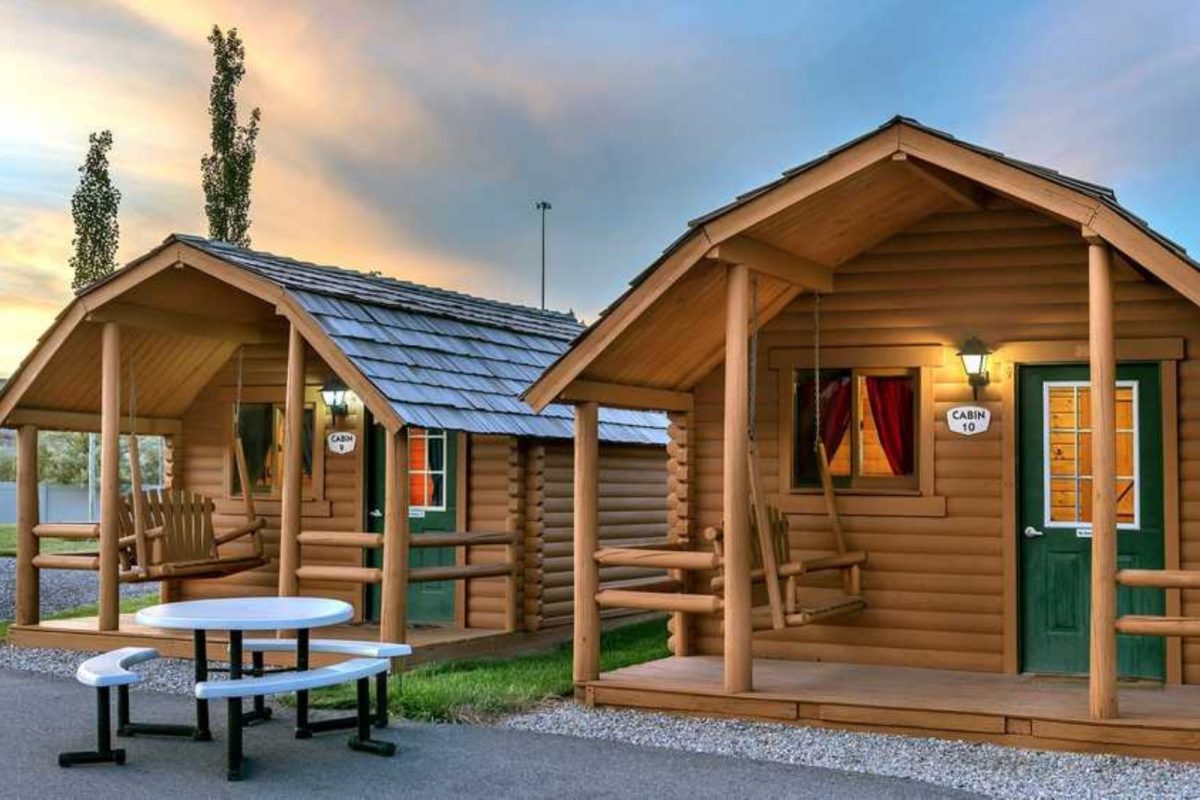 two cabins at sunset at Sun Outdoors Salt Lake City