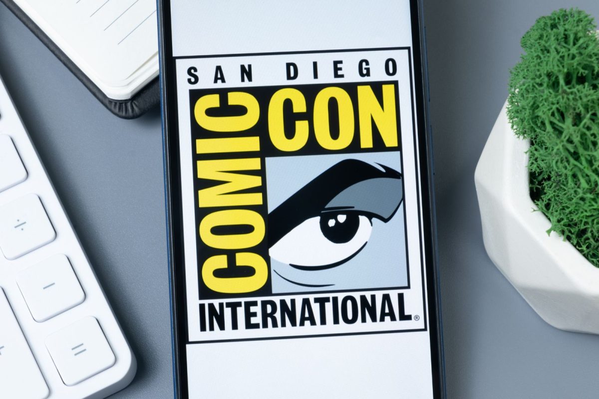 Comic-Con logo on phone